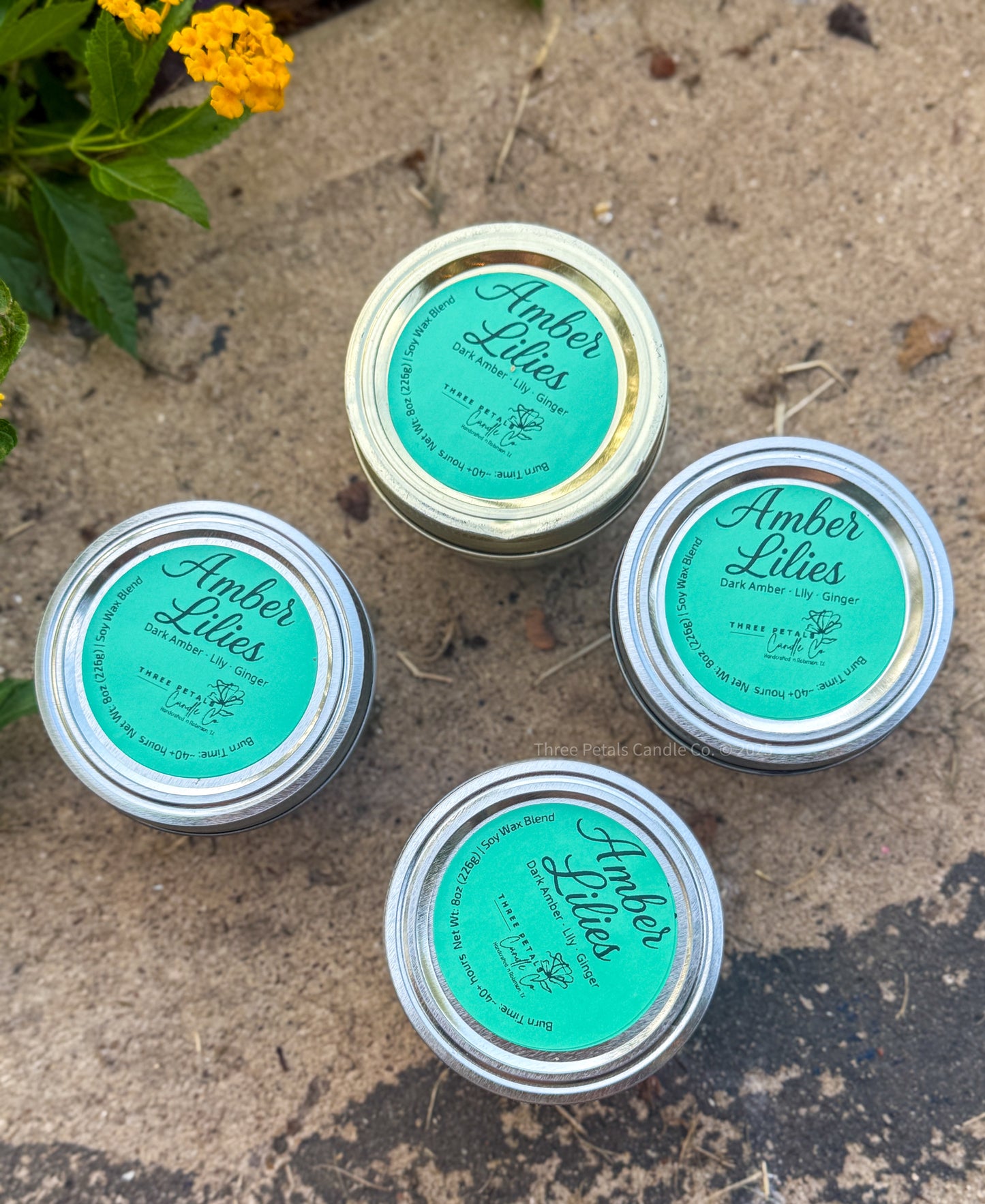 Amber Lilies – 6 oz Soy Wax Candle in Reusable Mason Jars
