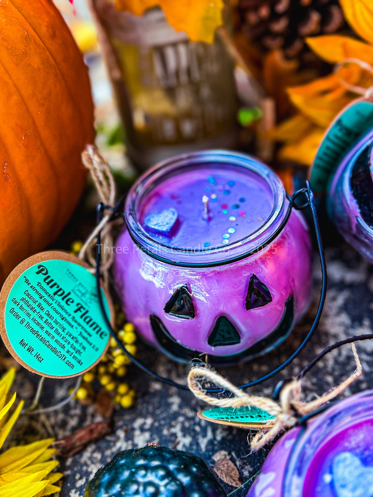 Purple Flame – Domestic Violence Awareness Candle (14 oz Coconut Soy) $10 of each candle sold will go to https://www.familyabusecenter.org/donate/