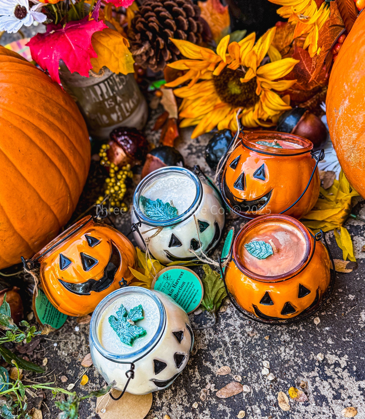 Jack-O’-Lantern Pumpkin Candle – 14oz Soy Coconut Wax Blend