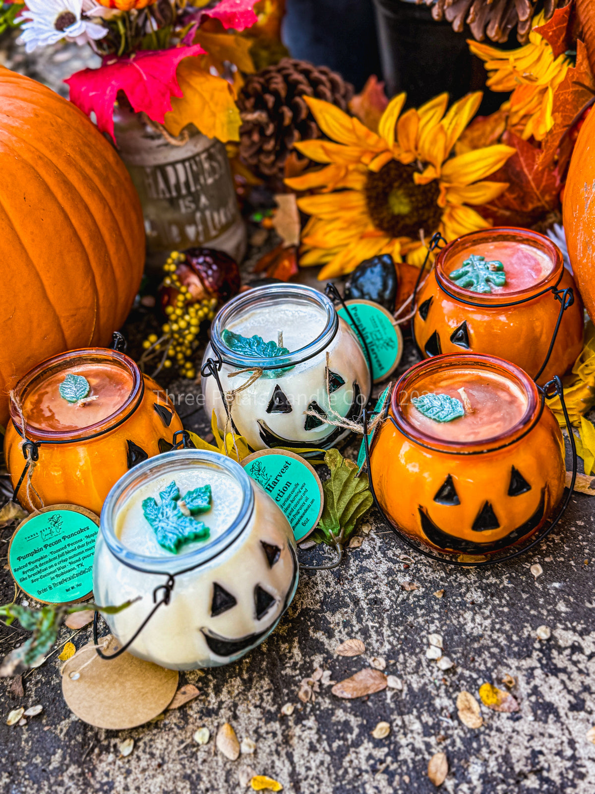 Jack-O’-Lantern Pumpkin Candle – 14oz Soy Coconut Wax Blend